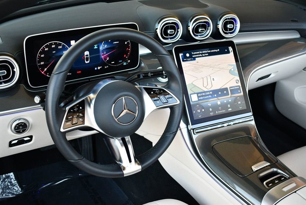 Used 2024 Mercedes-Benz CLE 300 4MATIC Cabriolet image 13