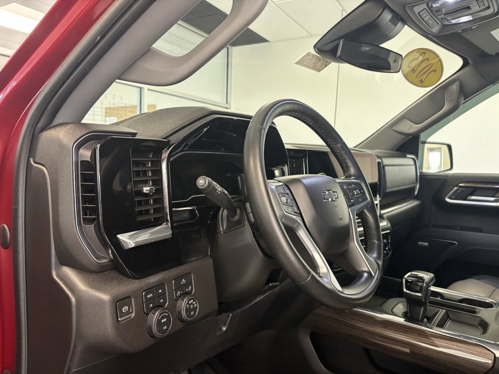 Used 2023 Chevrolet Silverado 1500 RST w/ Convenience Package II image 13