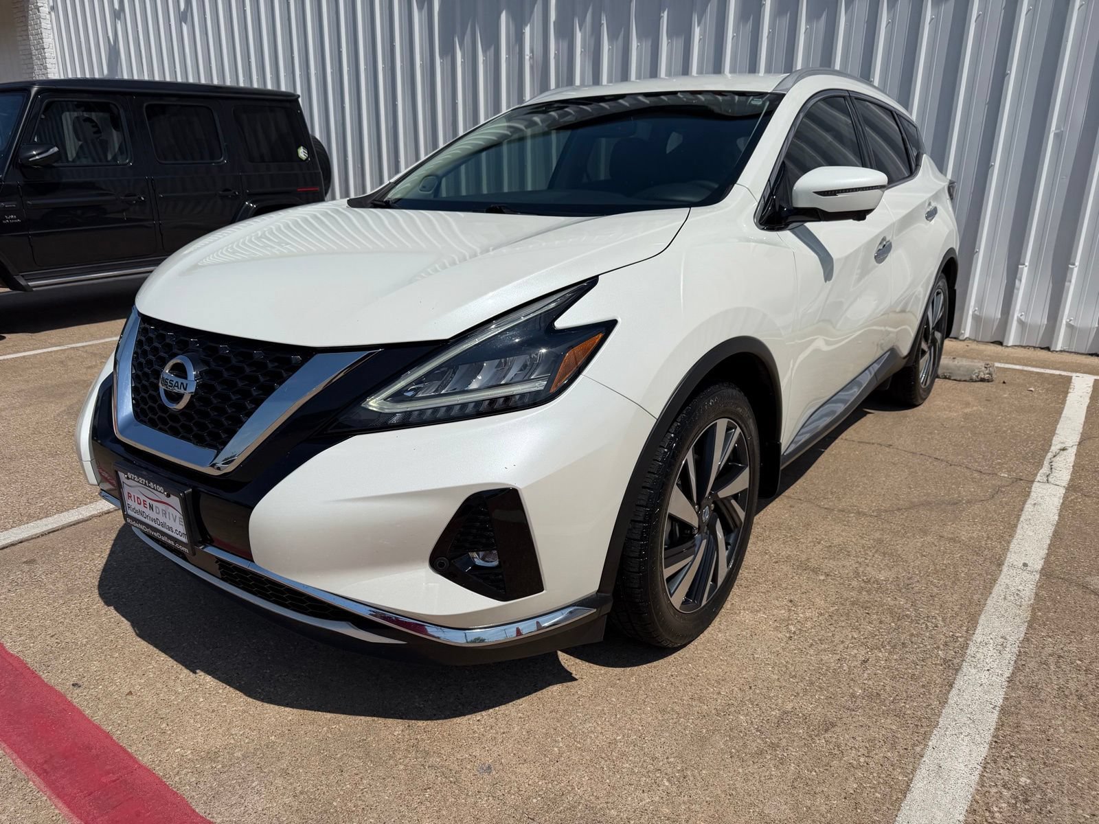 Used 2022 Nissan Murano SL FWD image 1