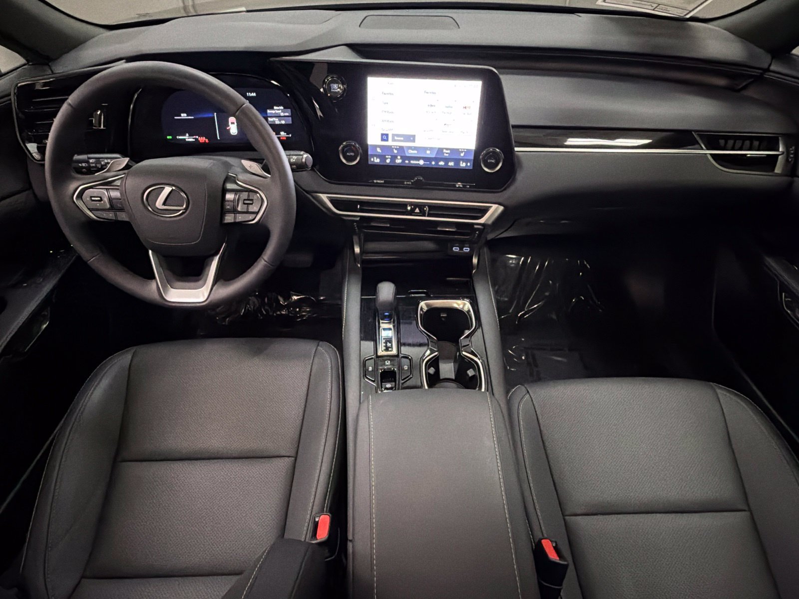 Used 2025 Lexus RX 350 FWD w/ Technology Package image 39