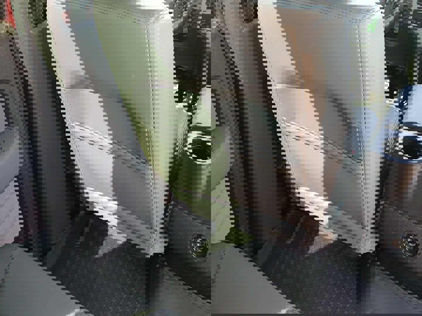 Used 2014 Ford F150 XLT w/ Equipment Group 302A Luxury image 64