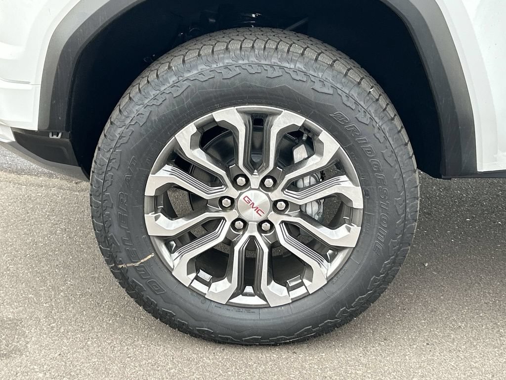 New 2026 GMC Canyon Denali AWD/4WD image 32