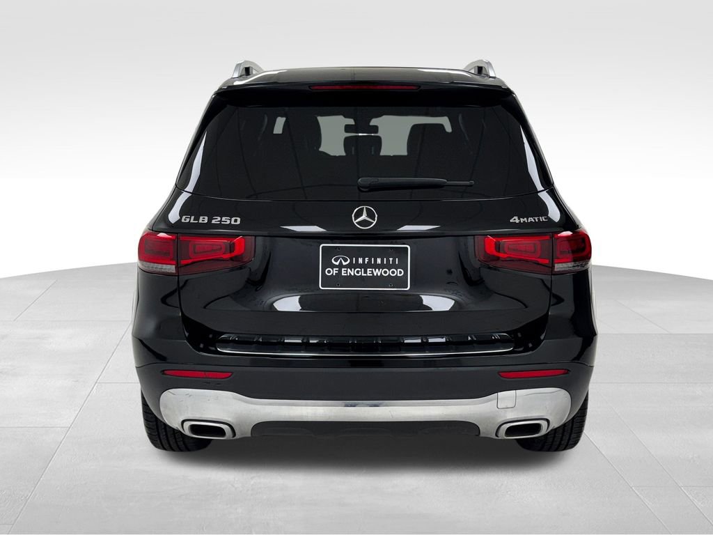 Used 2022 Mercedes-Benz GLB 250 GLB 250 w/ Premium Package Lite image 6