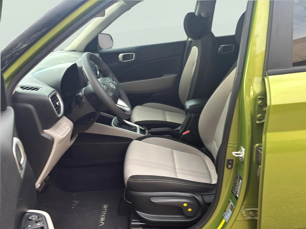 Used 2020 Hyundai Venue SEL FWD image 33