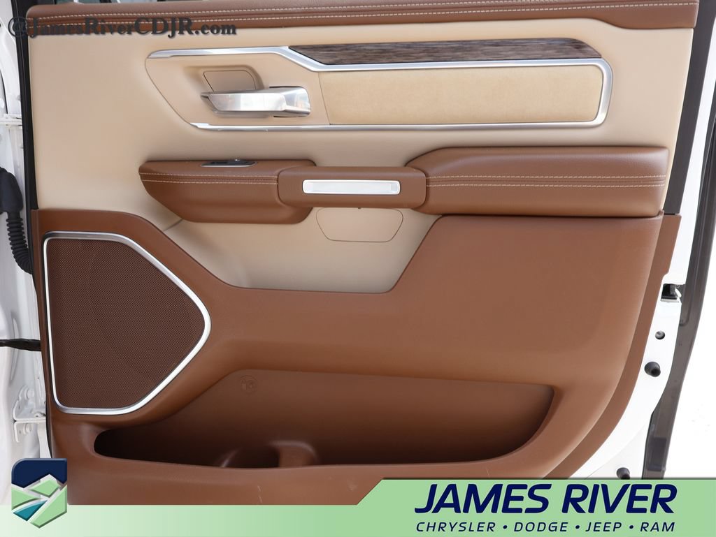 Used 2020 RAM 1500 Laramie AWD/4WD image 11