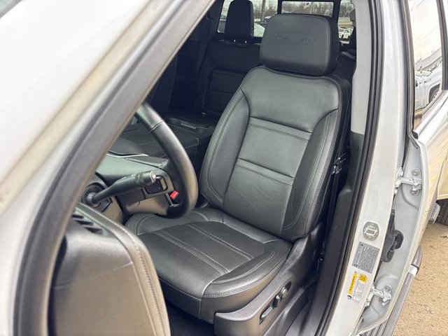 Used 2023 GMC Sierra 3500 Denali image 25