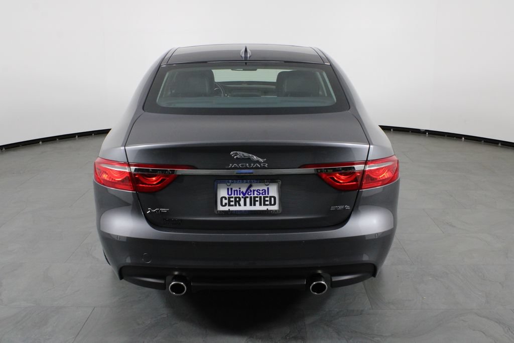 Used 2016 Jaguar XF Premium RWD image 9