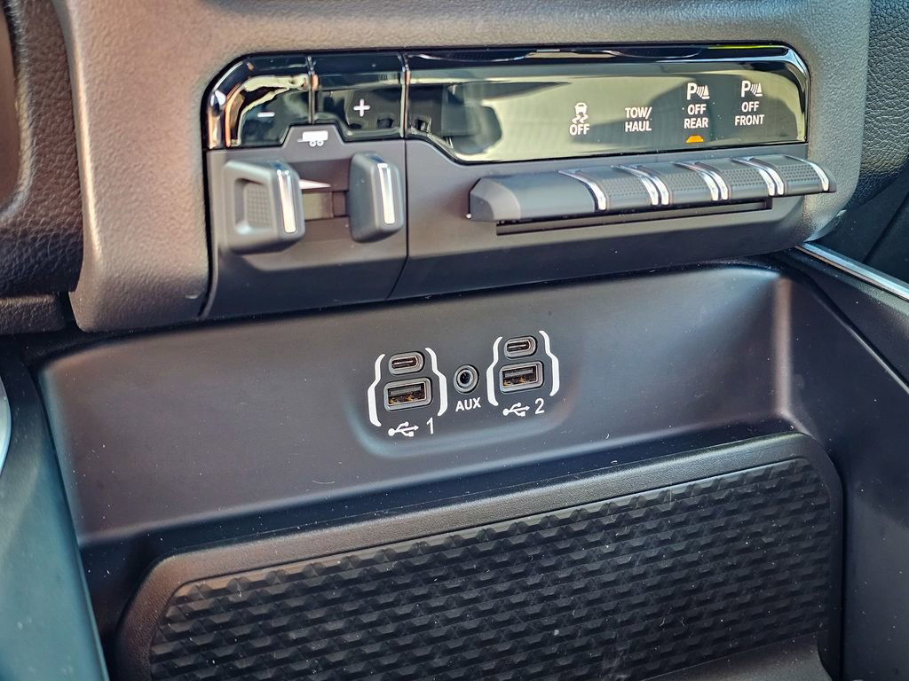 Certified 2022 RAM 2500 Big Horn w/ Level 1 Equipment Group image 29