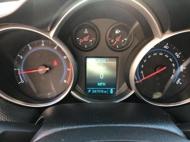 Used 2014 Chevrolet Cruze LT image 4