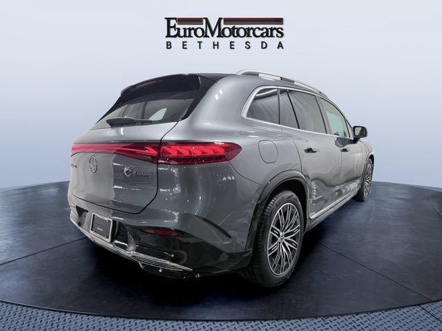 New 2026 Mercedes-Benz EQS 400 4MATIC SUV image 3