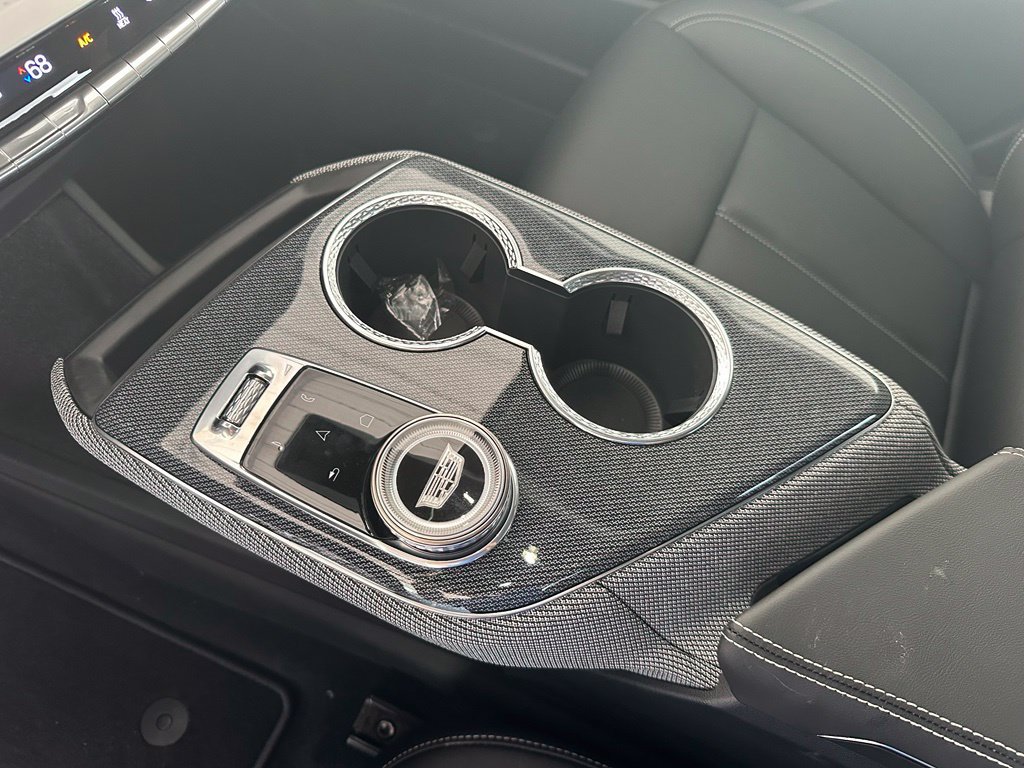 New 2026 Cadillac Optiq Luxury 1 RWD image 23