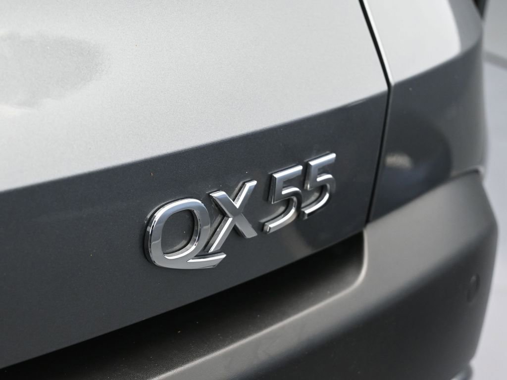 Used 2024 INFINITI QX55 Luxe w/ Cargo Package image 40