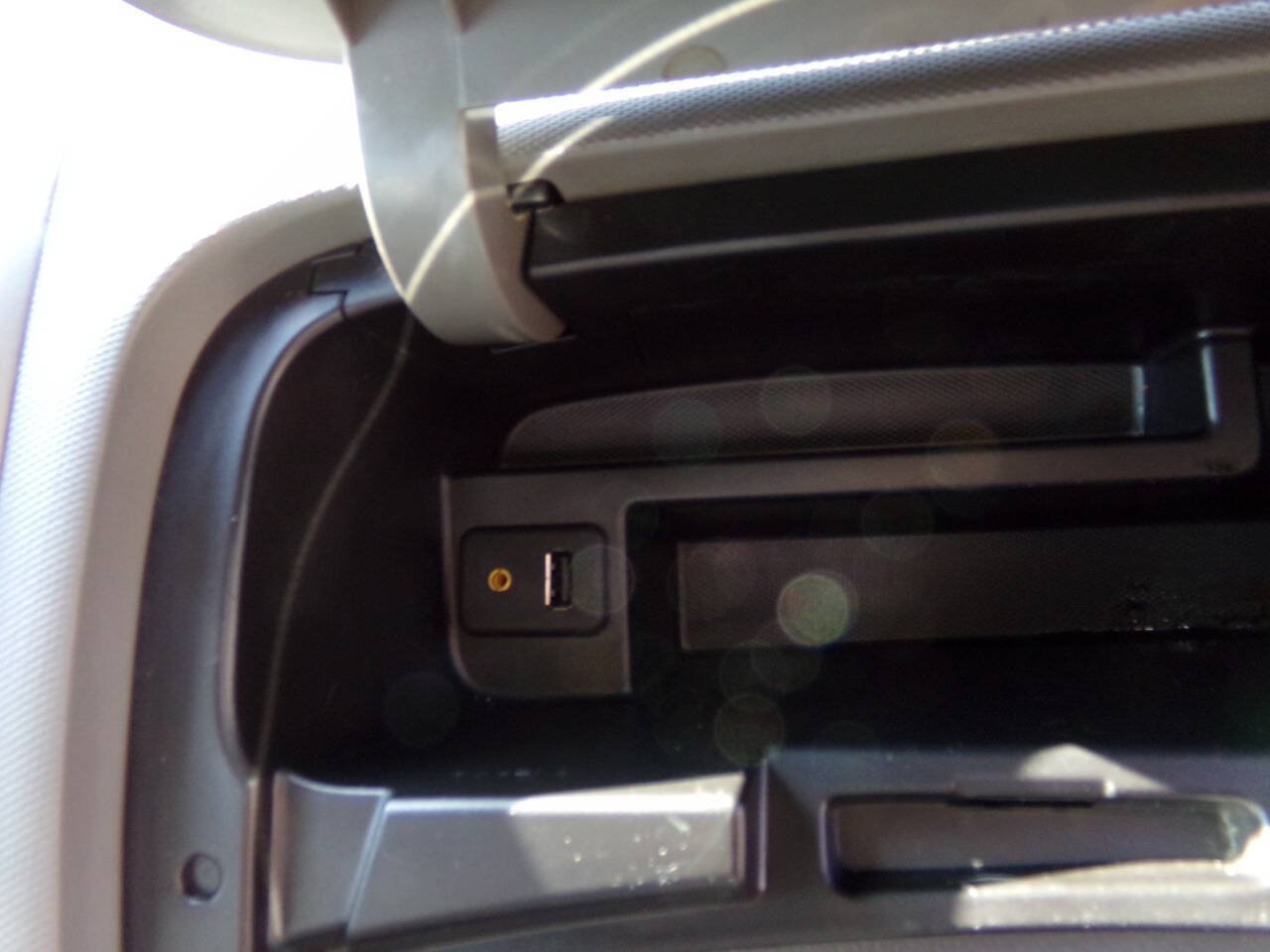 Used 2015 Chevrolet Sonic LTZ FWD image 20