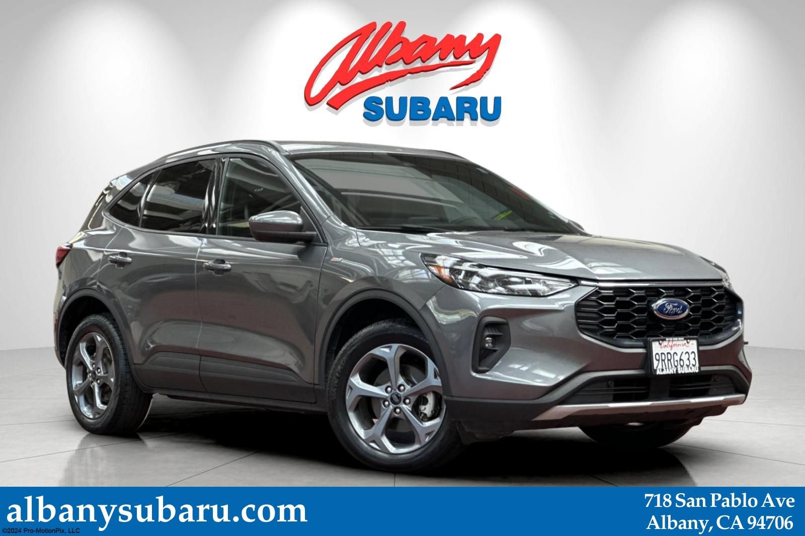 Used 2025 Ford Escape ST-Line Select AWD/4WD image 1