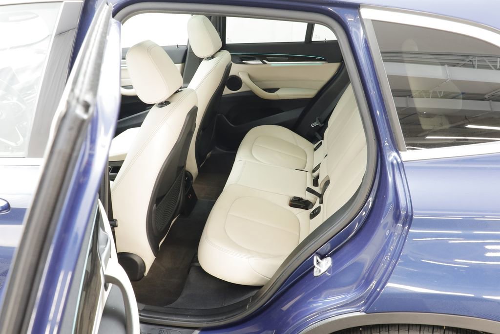 Used 2021 BMW X1 xDrive28i w/ Premium Package image 16