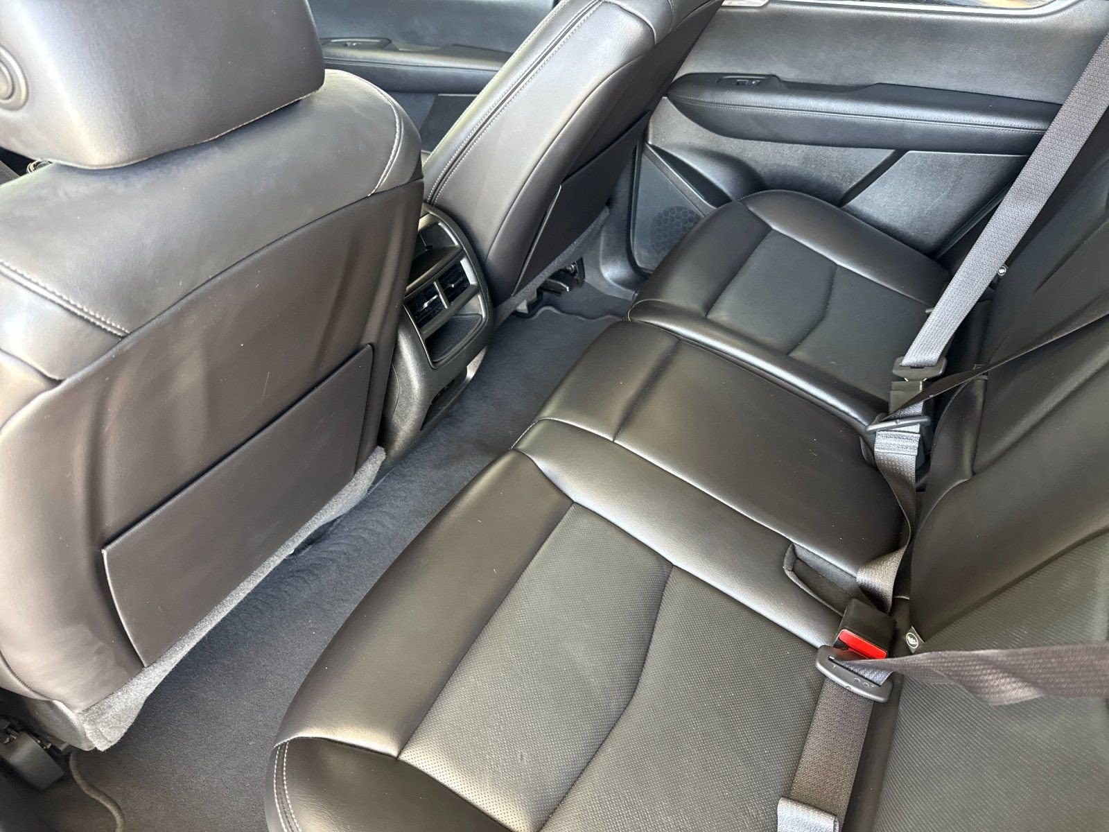 Certified 2023 Cadillac XT5 Premium Luxury FWD image 14