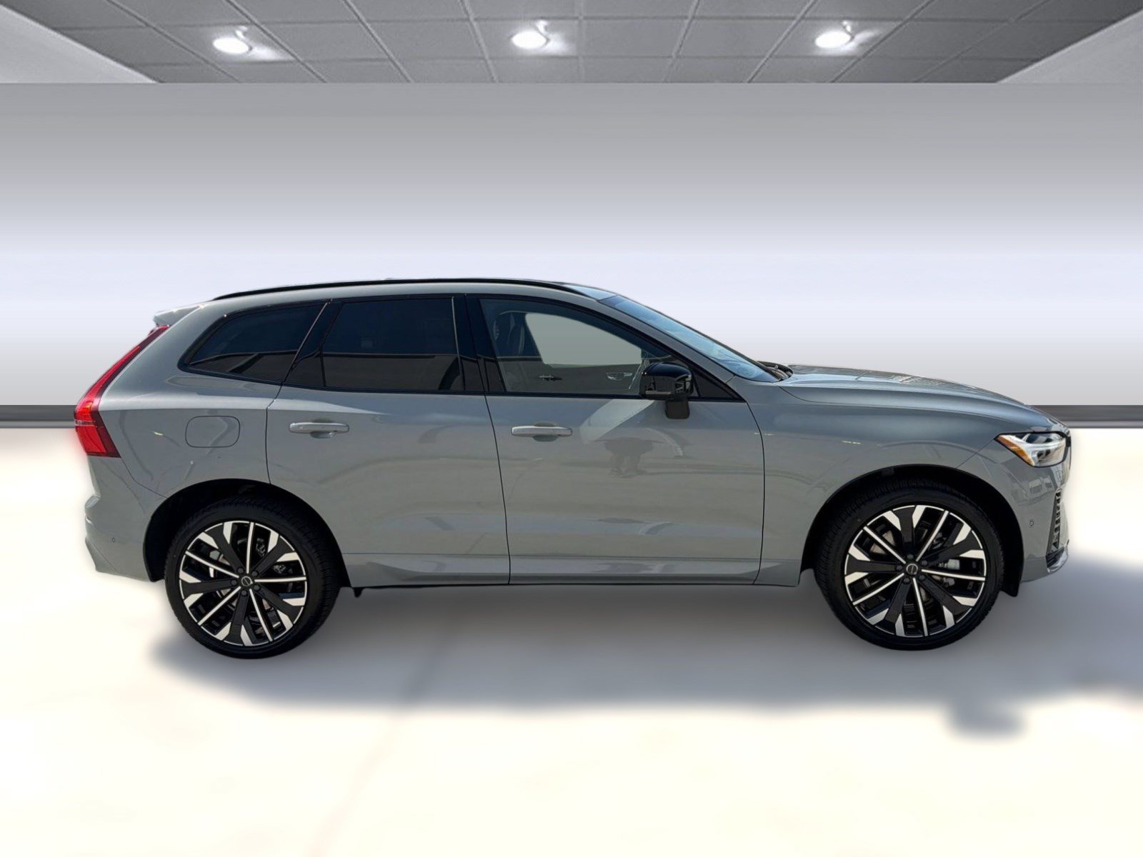 New 2026 Volvo XC60 T8 Ultra w/ Climate Package AWD/4WD image 8