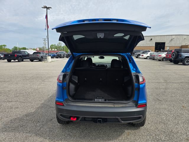 Used 2022 Jeep Cherokee Trailhawk w/ Comfort/Convenience Group AWD/4WD image 13