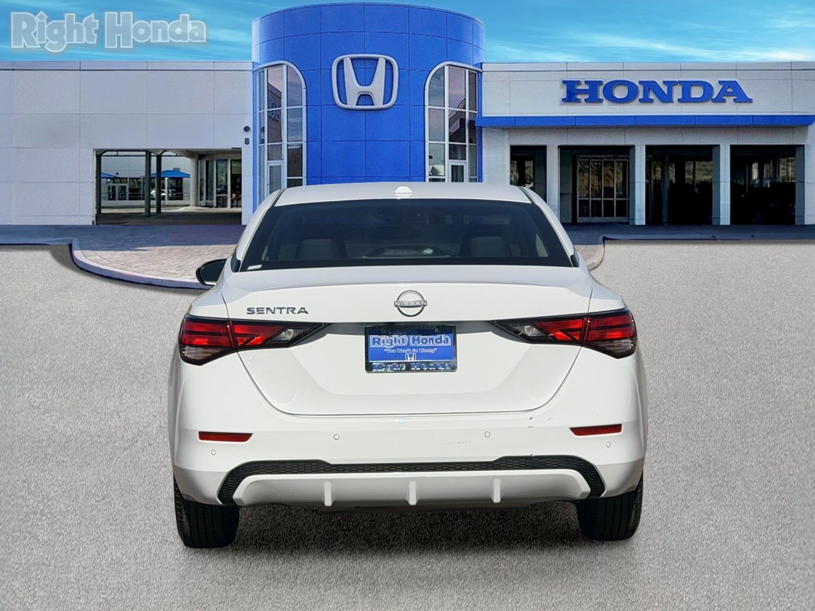Used 2025 Nissan Sentra SV FWD image 5