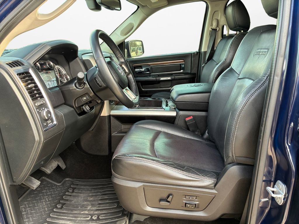 Used 2015 RAM 1500 Laramie w/ Convenience Group image 19