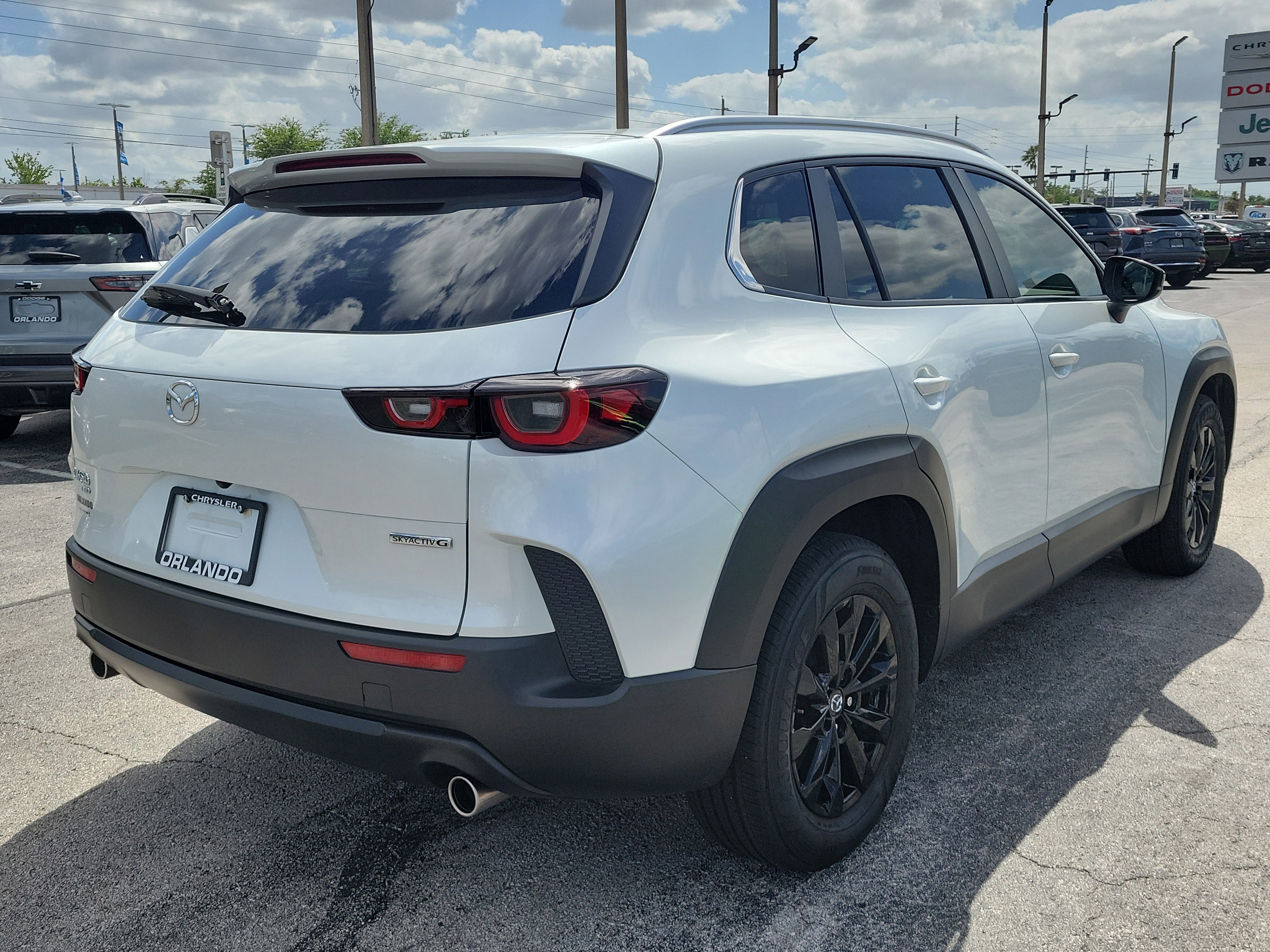 Used 2025 MAZDA CX-50 AWD 2.5 S w/ Preferred Package image 7