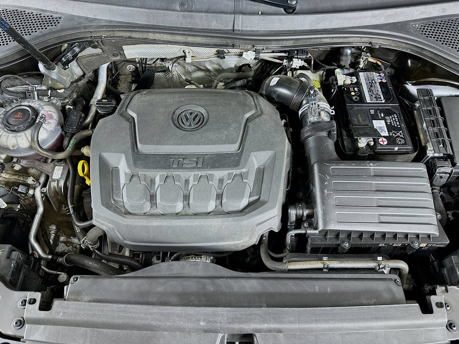 Used 2022 Volkswagen Tiguan SE AWD/4WD image 13