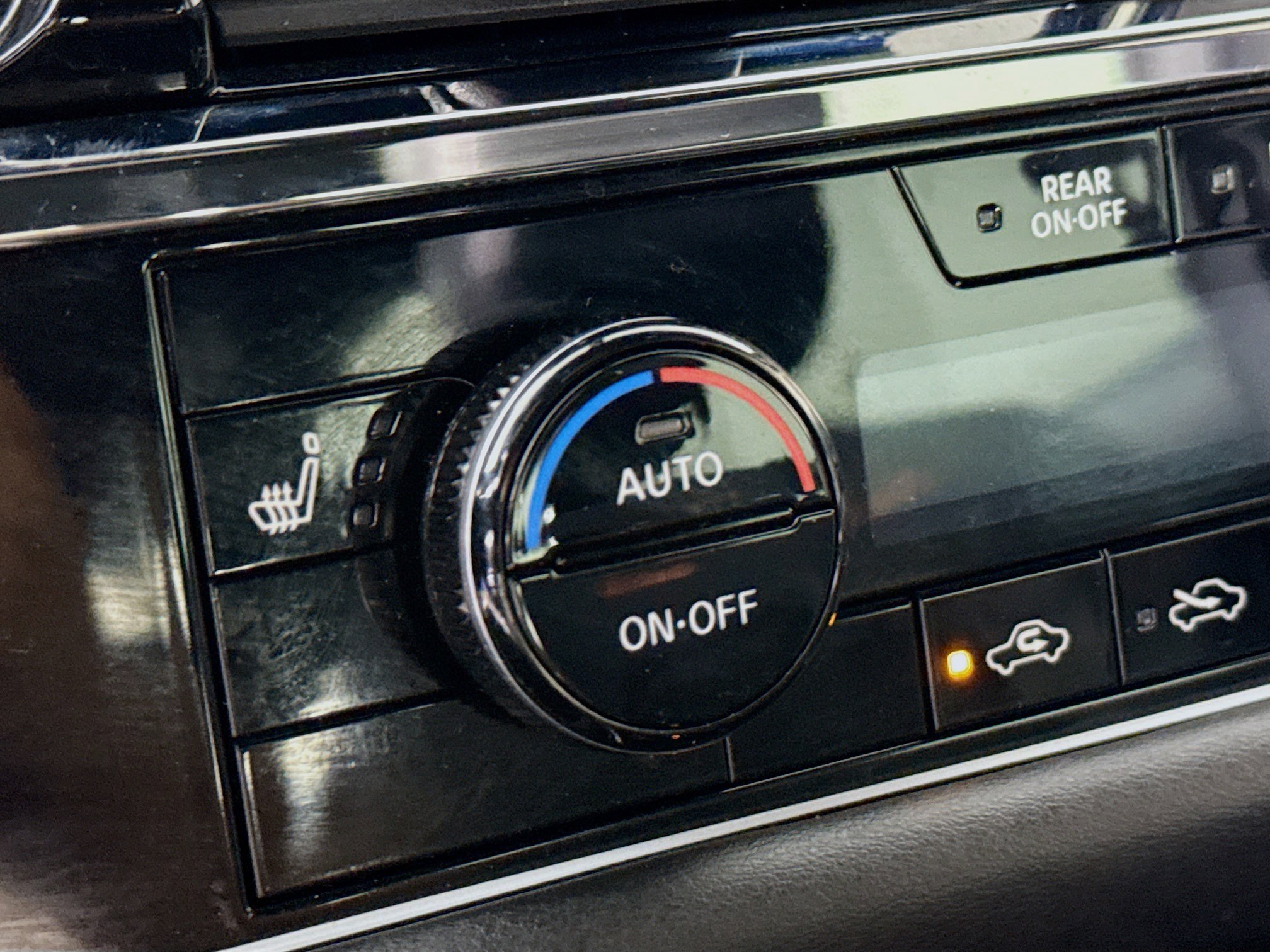 Used 2023 Nissan Pathfinder Rock Creek image 24