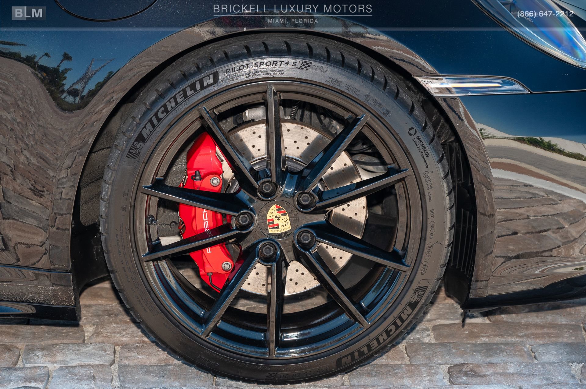 Used 2021 Porsche 911 Carrera 4S w/ Sport Package image 43