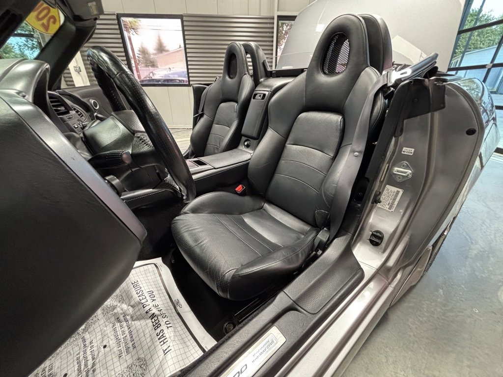 Used 2003 Honda S2000 image 6