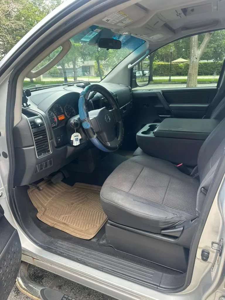 Used 2008 Nissan Titan LE RWD image 8