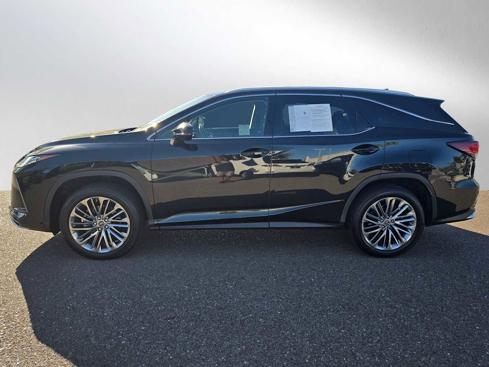 Certified 2022 Lexus RX 350L Luxury image 6