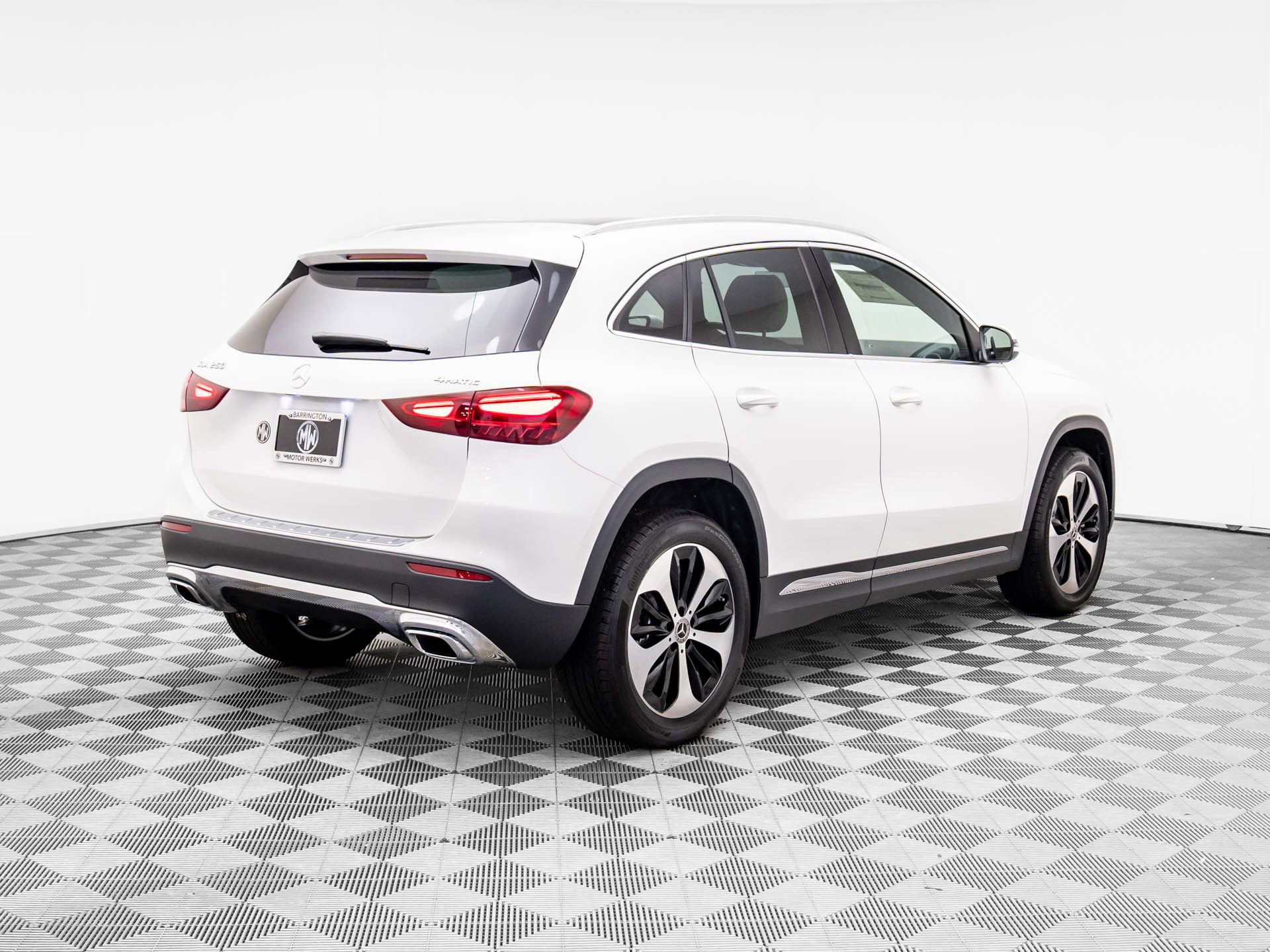 New 2026 Mercedes-Benz GLA 250 4MATIC image 6