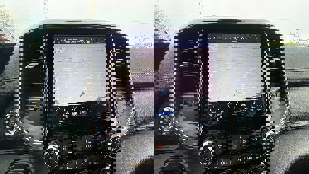 Used 2022 RAM 3500 Laramie image 28