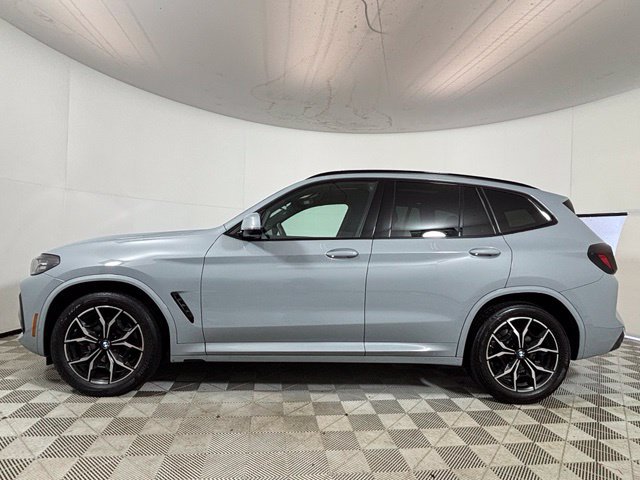 Certified 2023 BMW X3 xDrive30i w/ M Sport Package AWD/4WD image 4