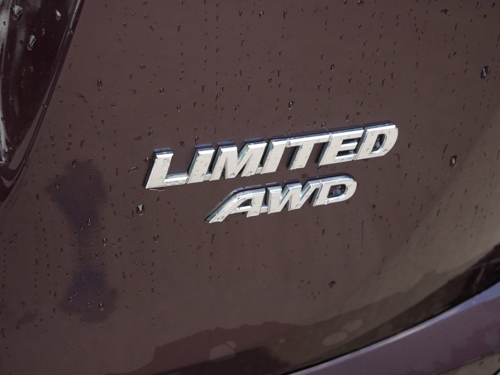 Used 2018 Toyota RAV4 Limited w/ All Weather Liner Package AWD/4WD image 10