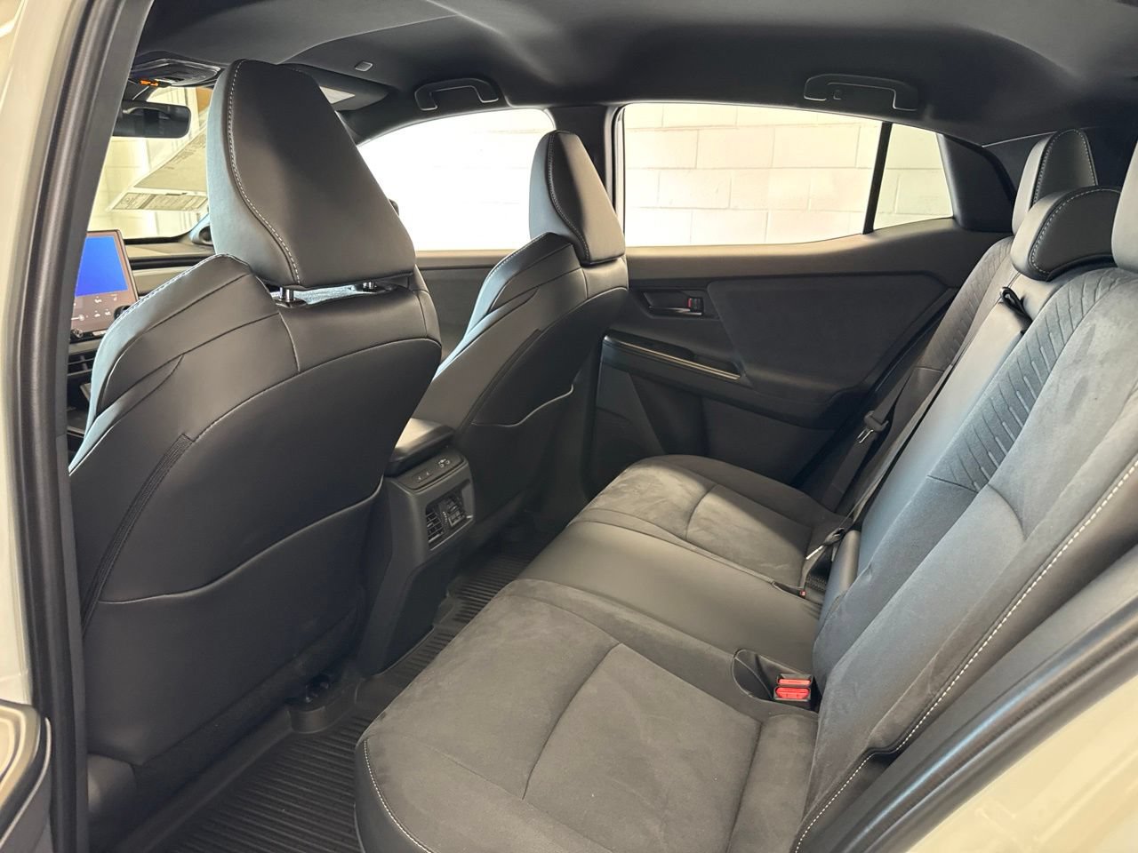 New 2026 Toyota C-HR AWD/4WD image 37