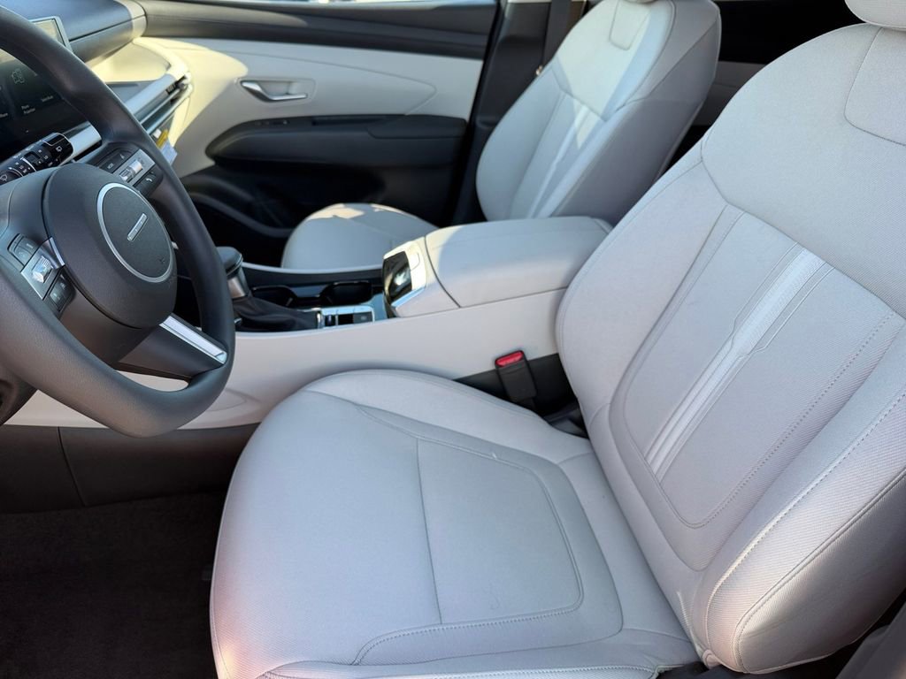 New 2026 Hyundai Tucson SEL FWD image 10