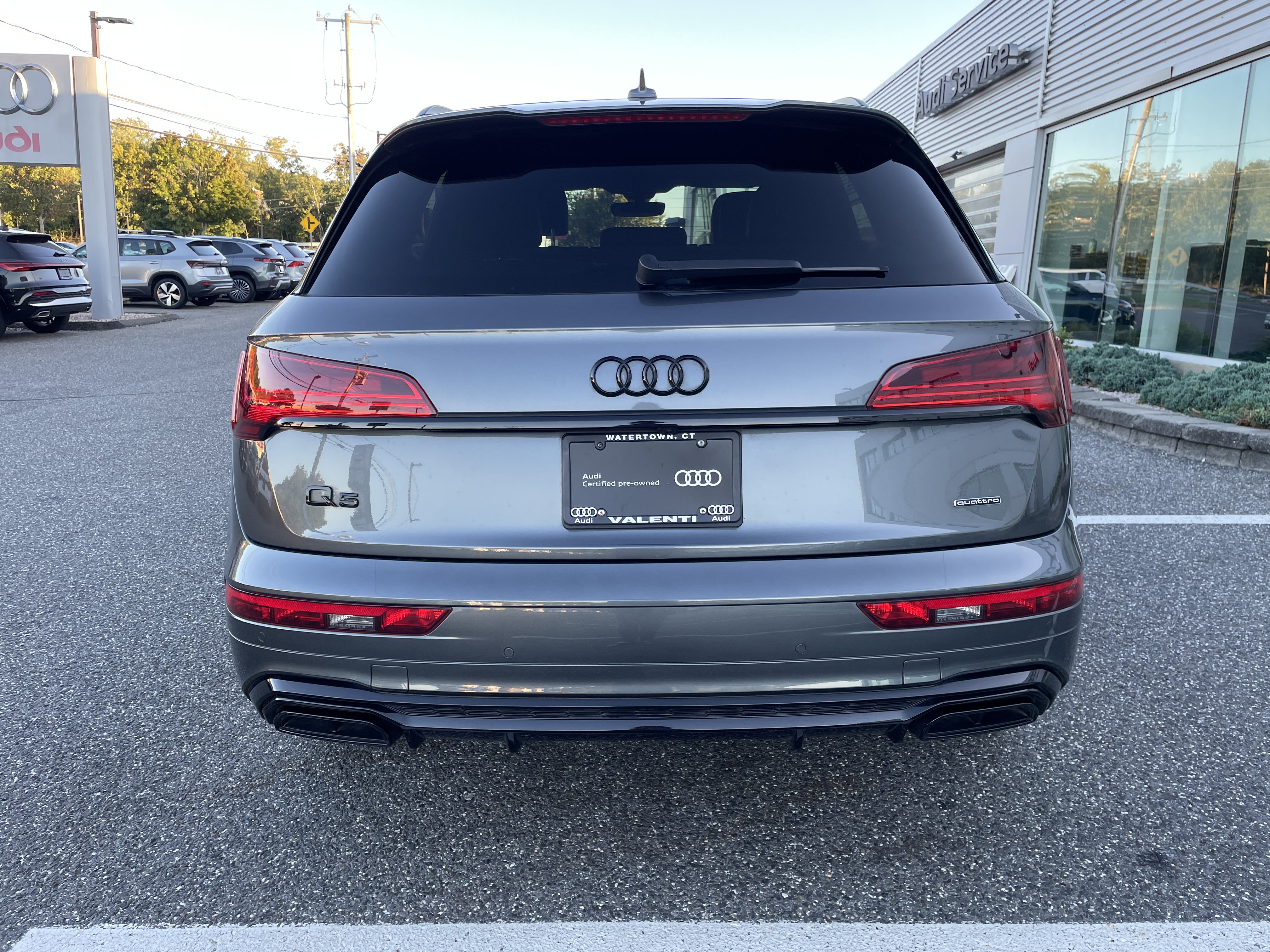Certified 2024 Audi Q5 e Prestige AWD/4WD image 5