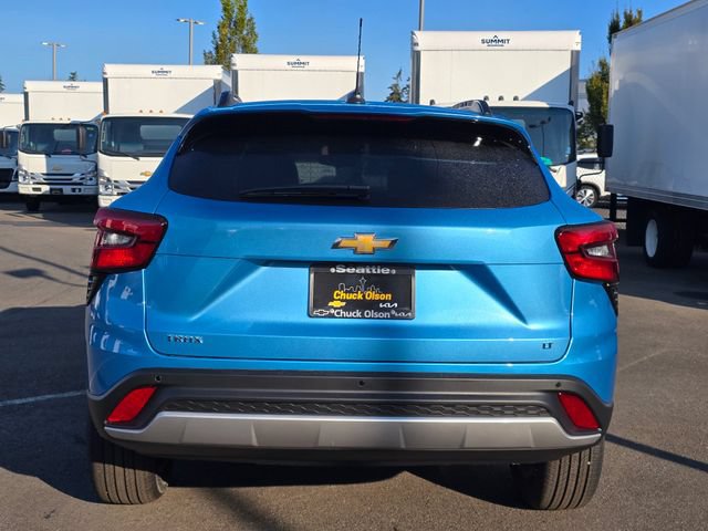 New 2026 Chevrolet Trax LT w/ Driver Confidence Package FWD image 4