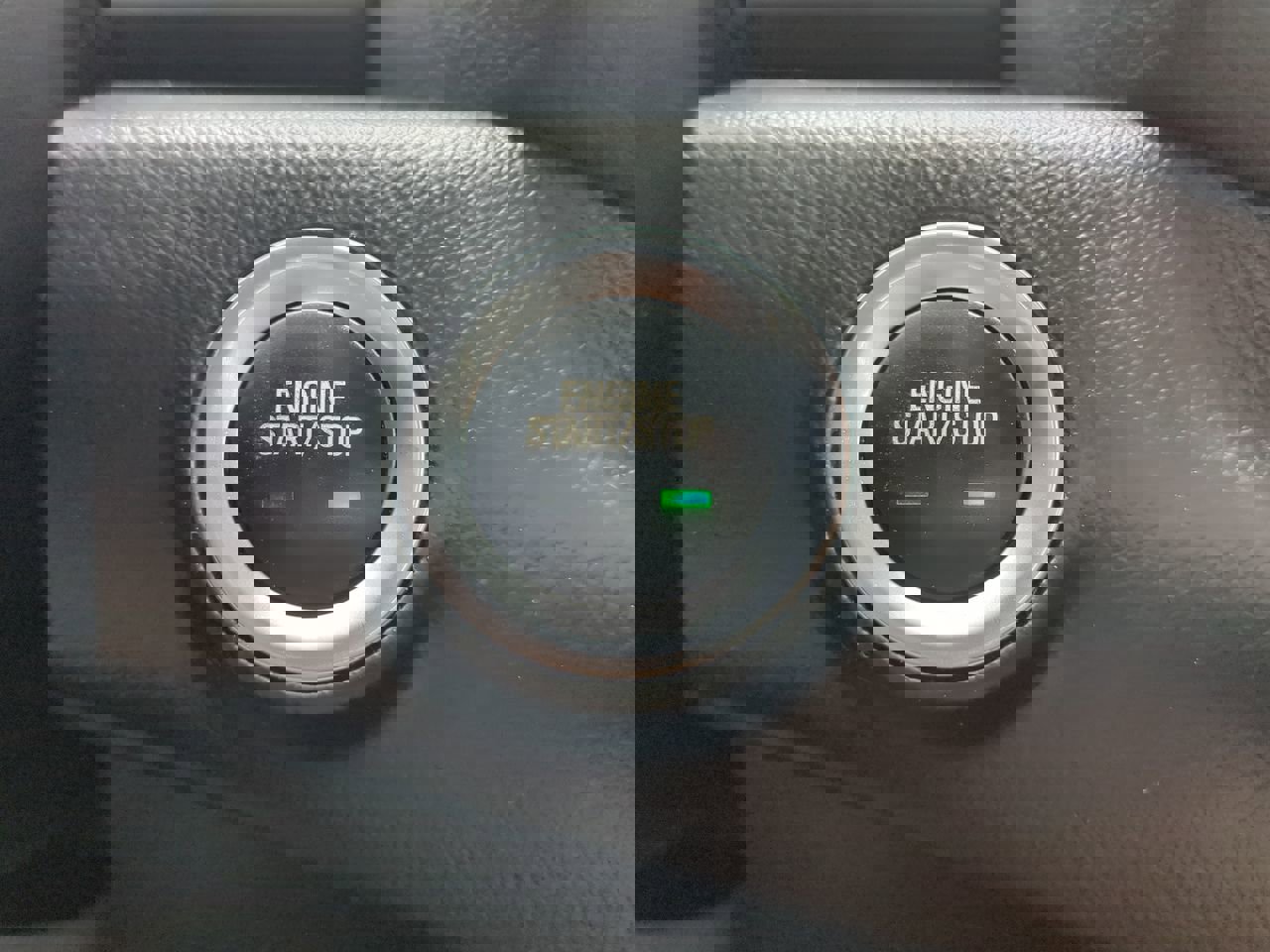 Used 2021 GMC Terrain SLE w/ Driver Convenience Package image 25