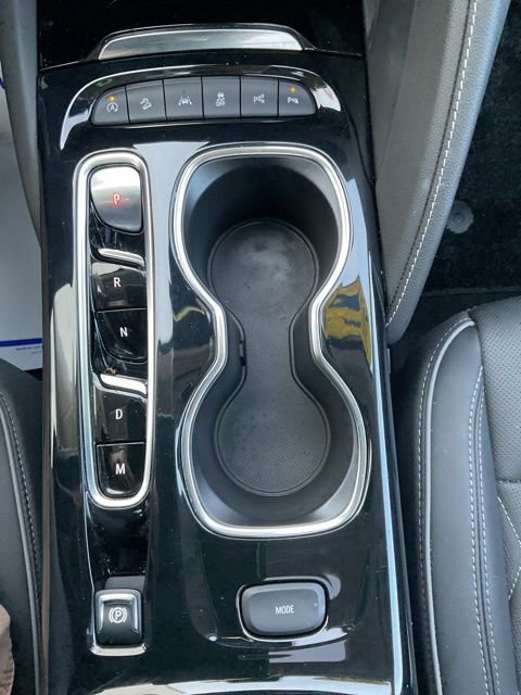 Used 2023 Buick Envision Avenir image 32