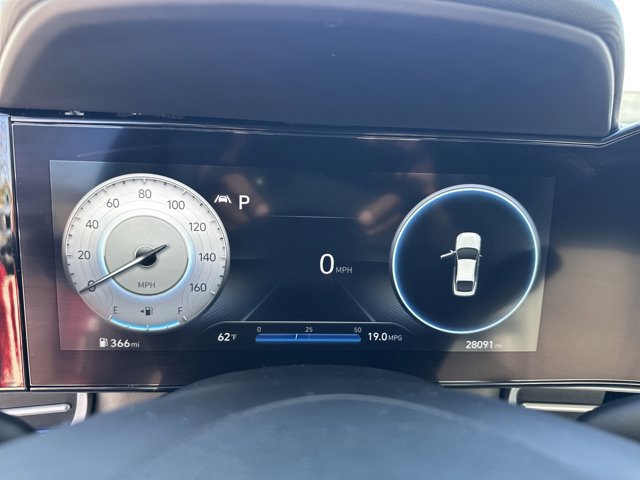 Used 2021 Hyundai Elantra Limited image 31