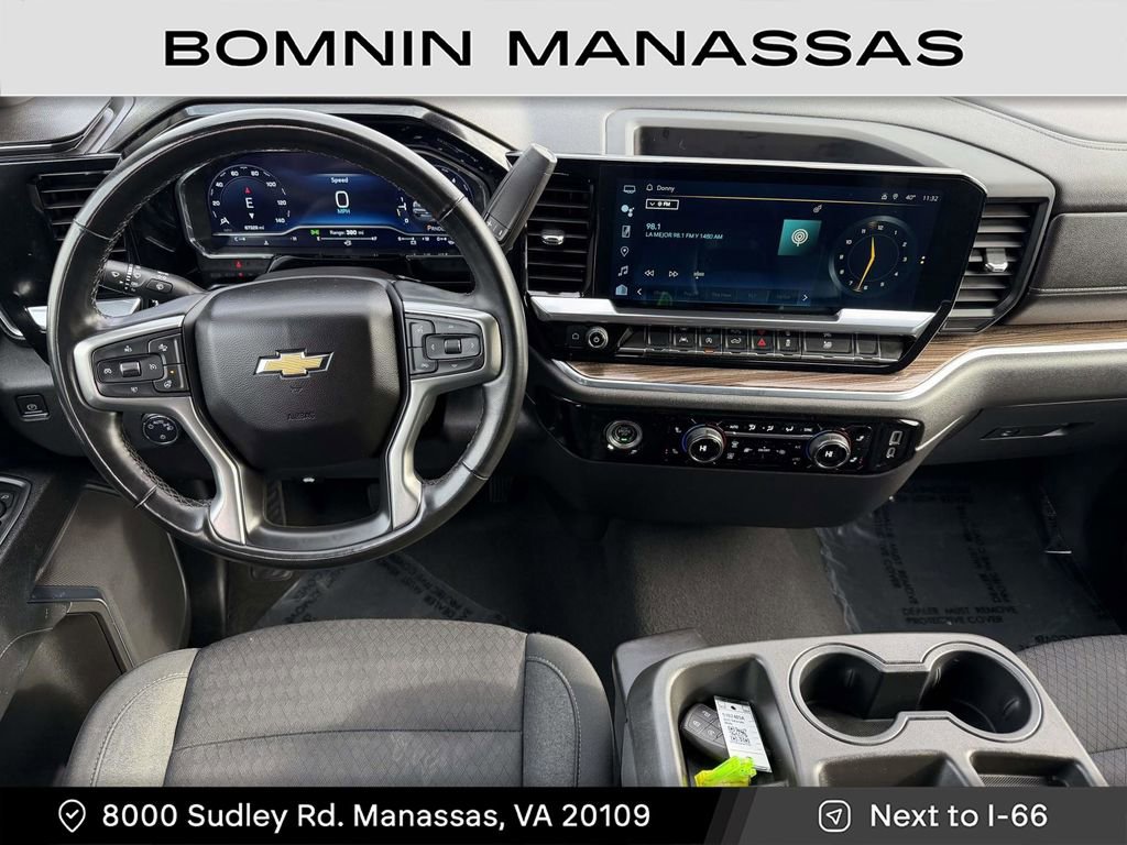 Used 2023 Chevrolet Silverado 1500 LT image 15