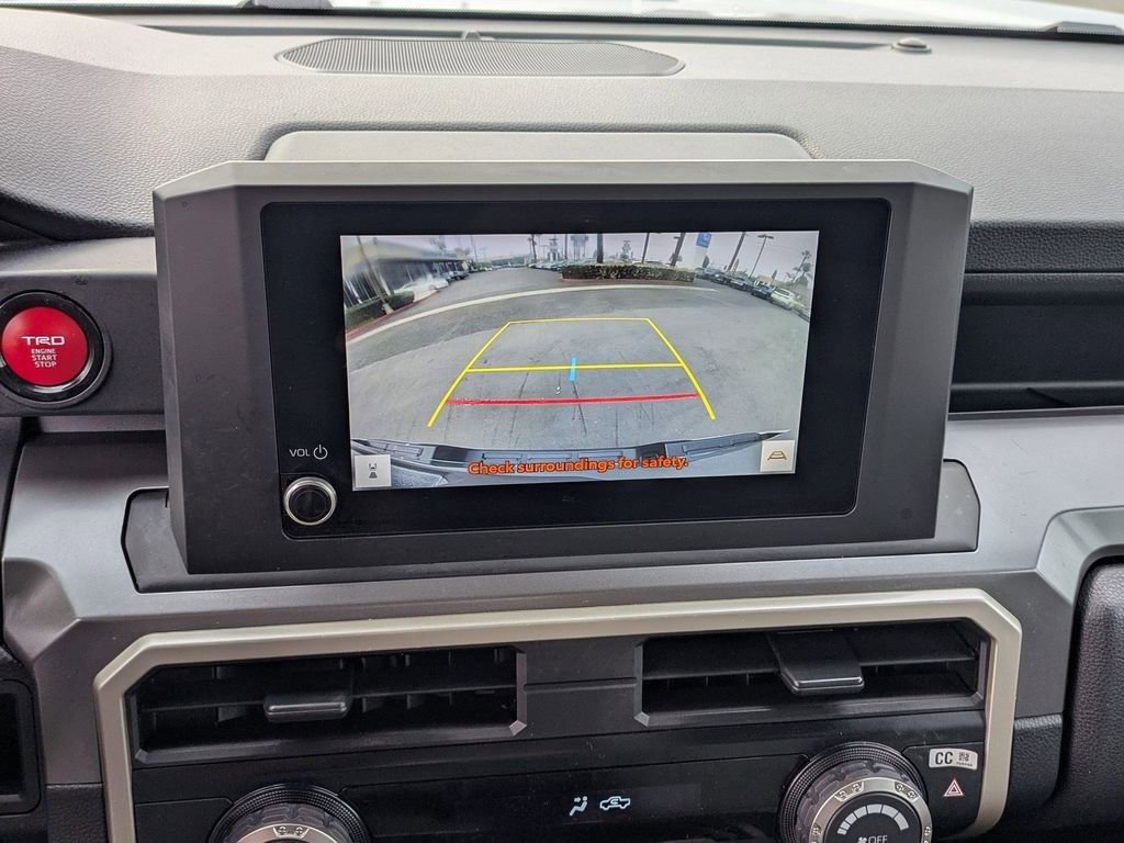 Used 2024 Toyota Tacoma TRD Sport image 10