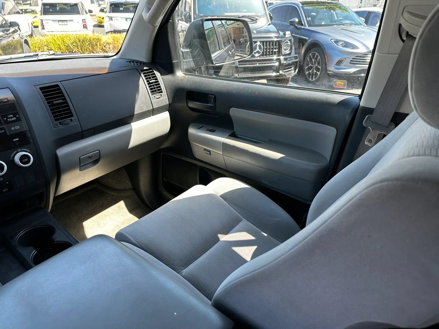 Used 2008 Toyota Sequoia SR5 RWD image 23