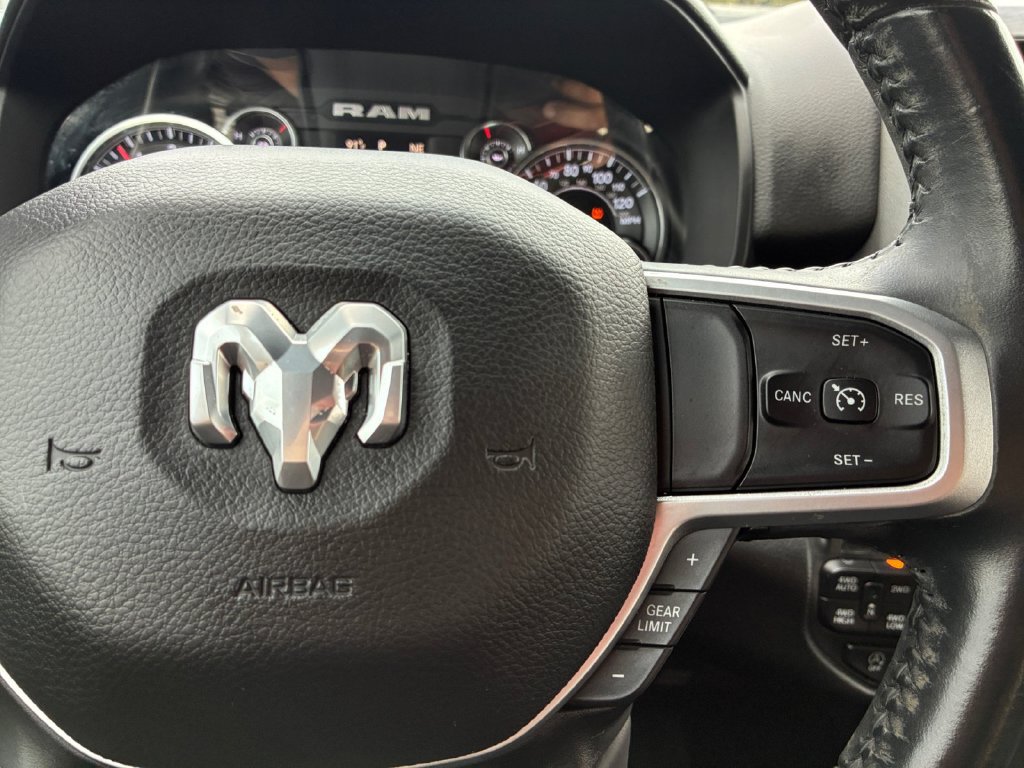 Used 2021 RAM 1500 Lone Star AWD/4WD image 12