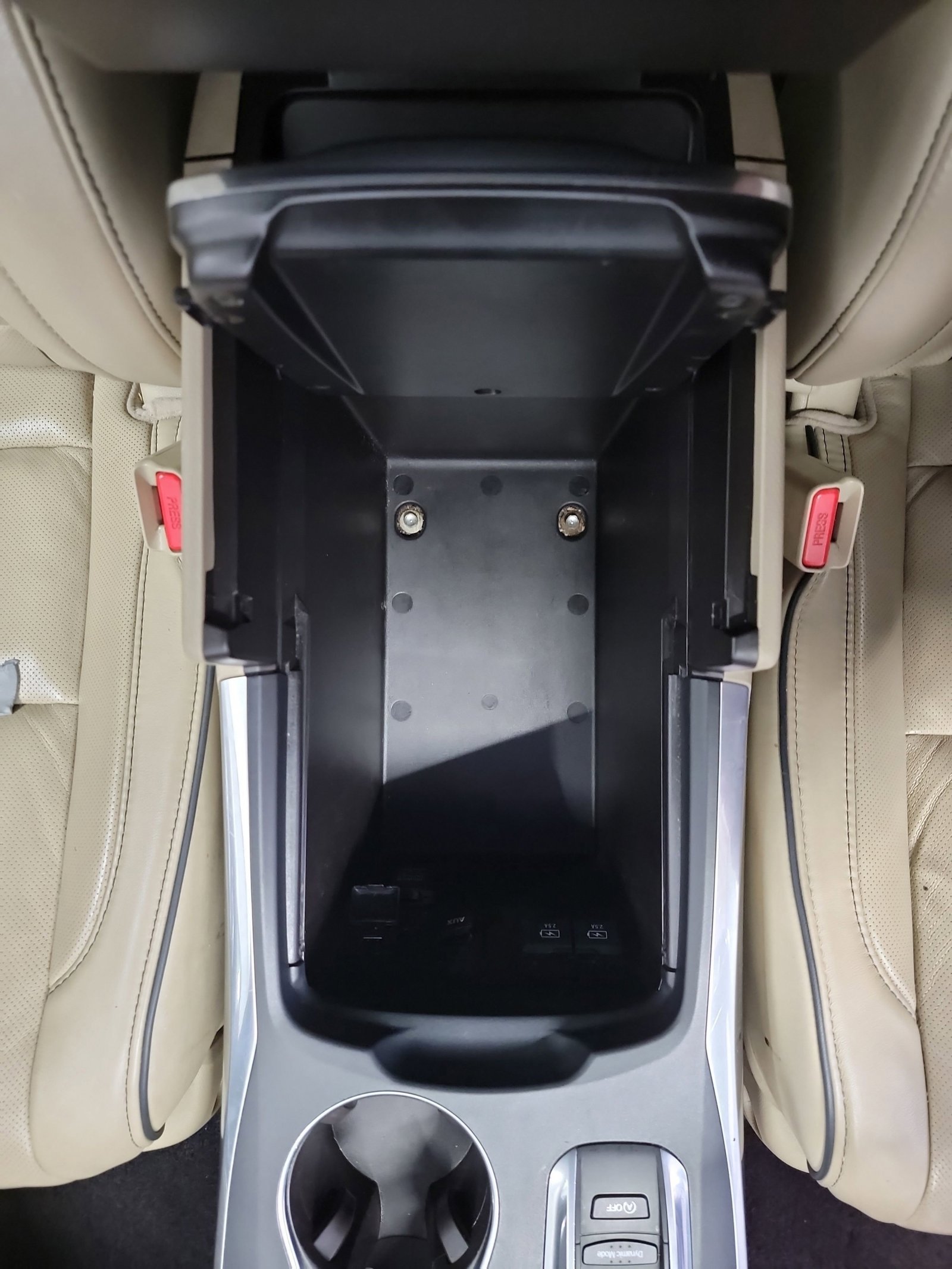 Used 2017 Acura MDX SH-AWD w/ Advance Package image 29