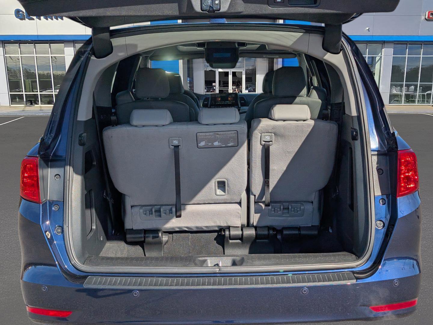 Used 2023 Honda Odyssey Touring image 10