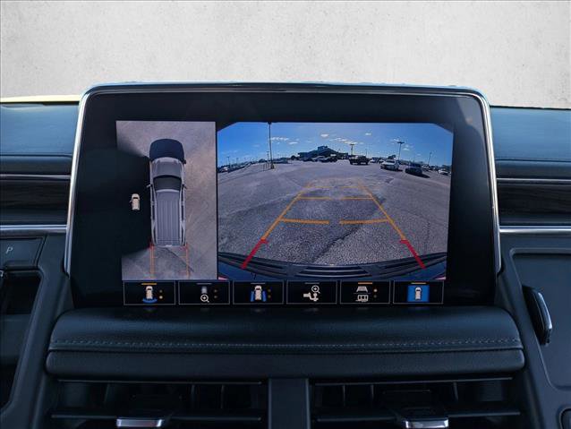 Used 2021 Chevrolet Tahoe Z71 w/ Luxury Package image 13