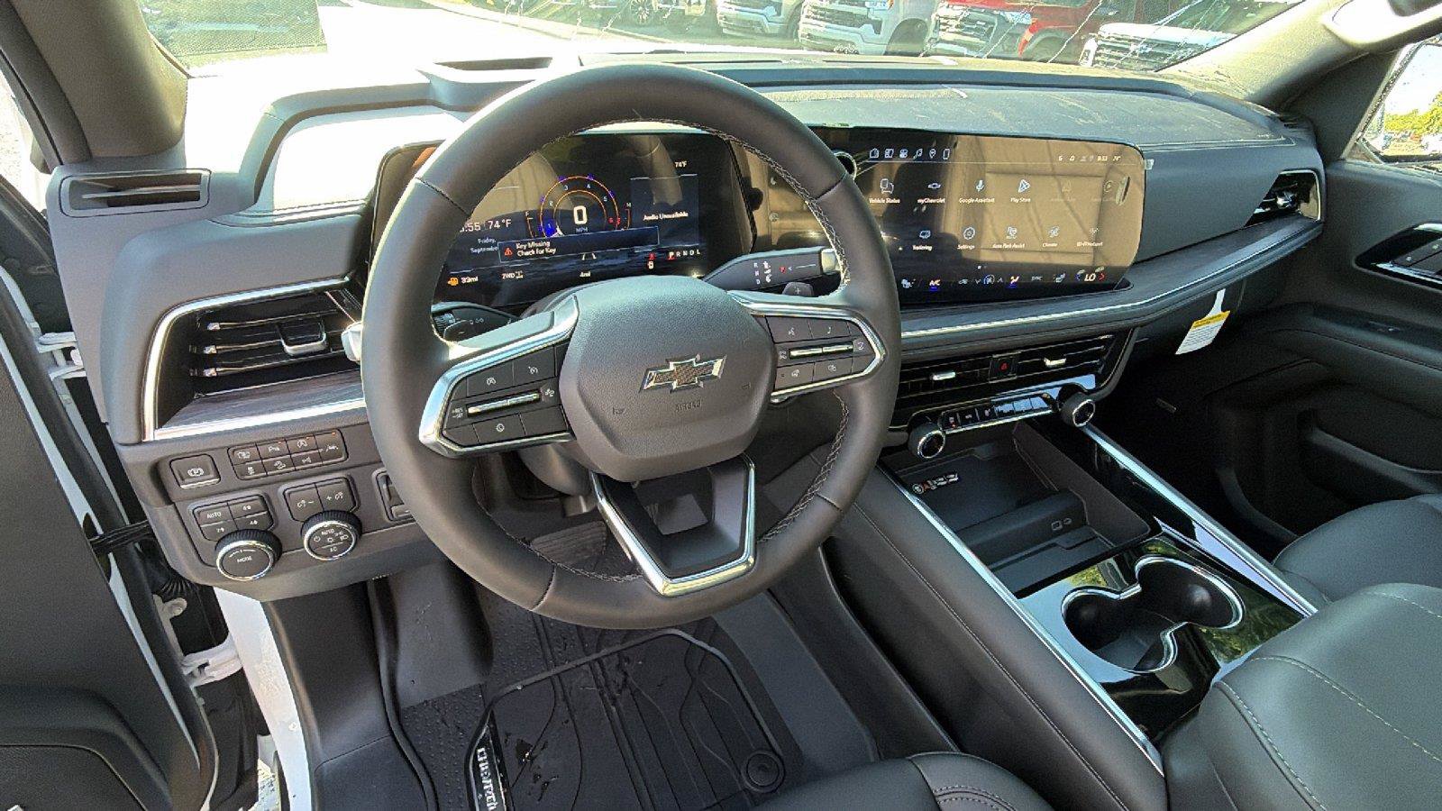 New 2026 Chevrolet Tahoe Z71 w/ Comfort Package AWD/4WD image 4